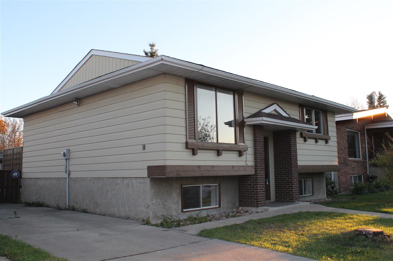 House For Sale In Edmonton
